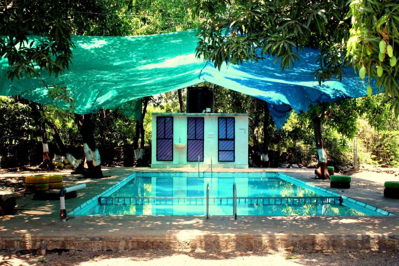 The Wilds Villa Gir Jungle Stay With Swimming Pool Sasan Gir Bagian luar foto